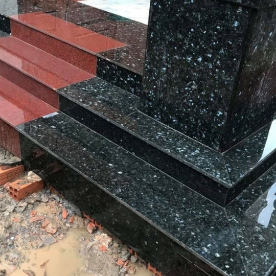 TAM CẤP ĐÁ XÀ CỪ XANH ĐEN